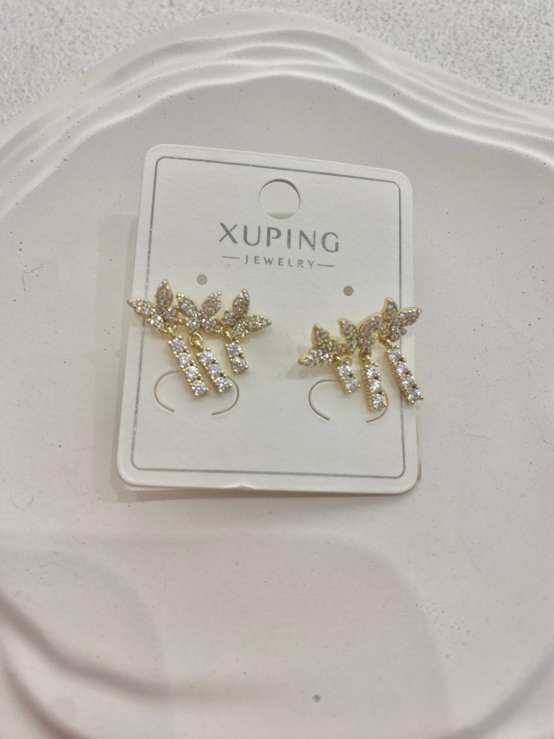 Xuping 14k Taşlı Kelebek Model Çelik Küpe - Görsel 2
