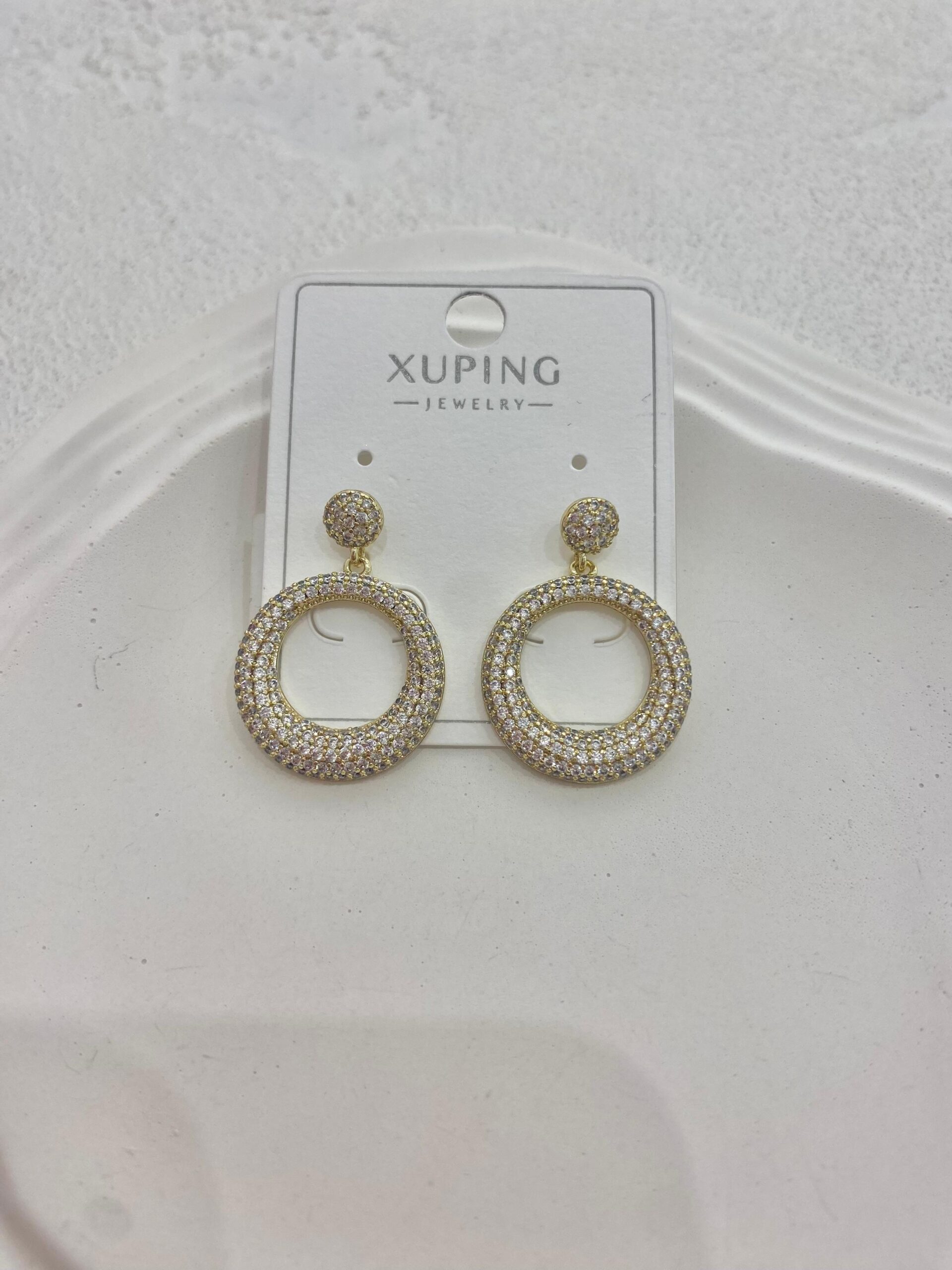 Xuping 14k Taşlı Yuvarlak Sallantılı Çelik Küpe - Görsel 2