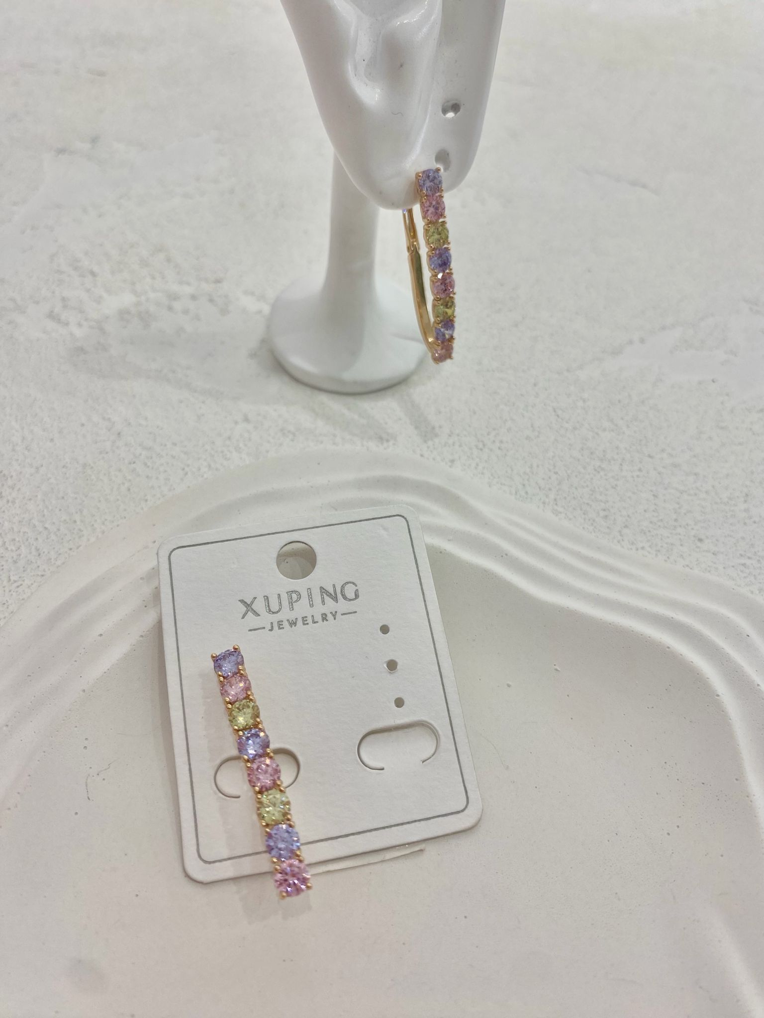 Xuping Renkli Taşlı Sallantılı Rose Gold Çelik Küpe - Görsel 2