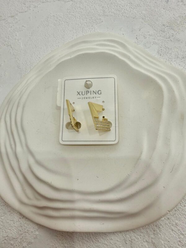Xuping 14k Kare Model Taşlı Çelik Küpe