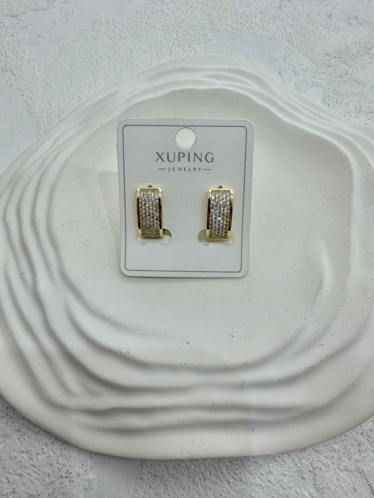 Xuping 14k Taşlı Dikdörtgen Halka Çelik Küpe