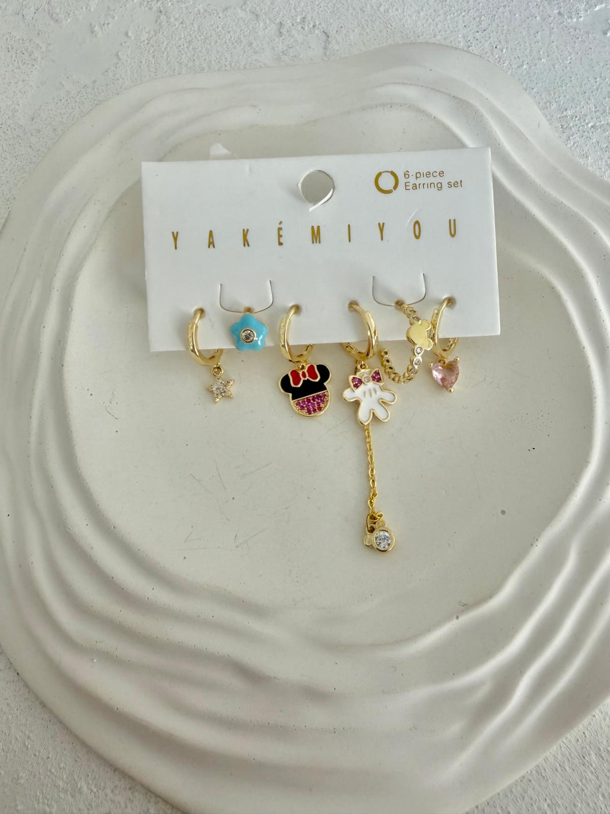 Yakemiyou Mini Mouse Sallantılı Çoklu Çelik Küpe